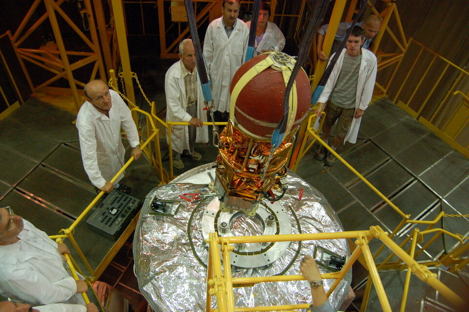 YES-2 na platformie, źródło: ESA